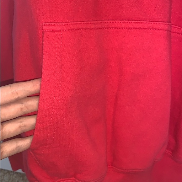 hot pink OUTER BANKS sweatshirt - Picture 4 of 6